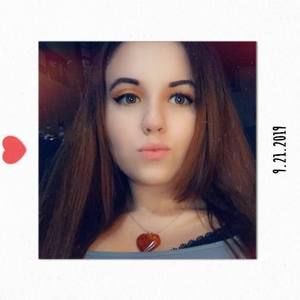 Meet your Posher, Anna